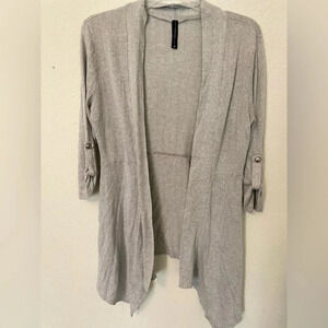 Yuni Women’s Grey rolled up sleeves cardigan size M